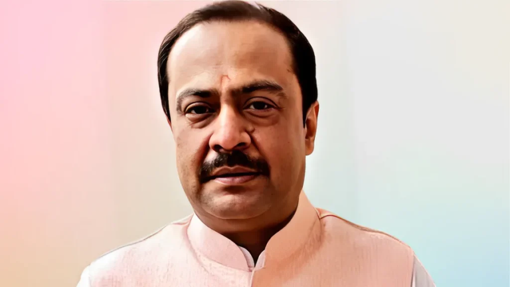 Vivek Thakur Wiki Biography, Age, Height, Family, Wife, Political Career, Net Worth