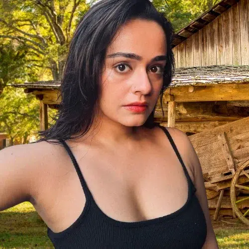 Apoorva Arora Wiki Biography, Age, Height, Family, Husband, Personal Life, Career, Net Worth