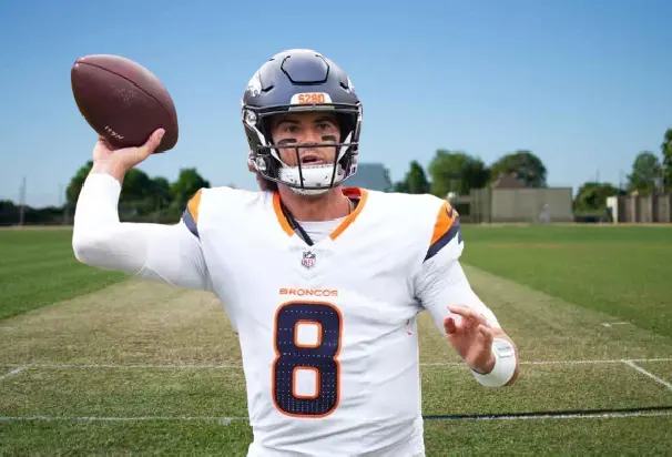 Jarrett Stidham Wiki Biography, Age, Height, Family, Wife, Personal Life, Career, Net Worth